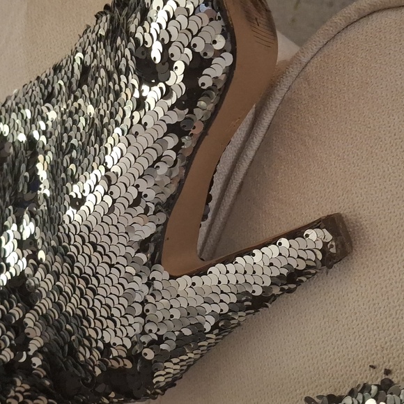 Black & silver sequins boots worn once - Picture 2 of 4